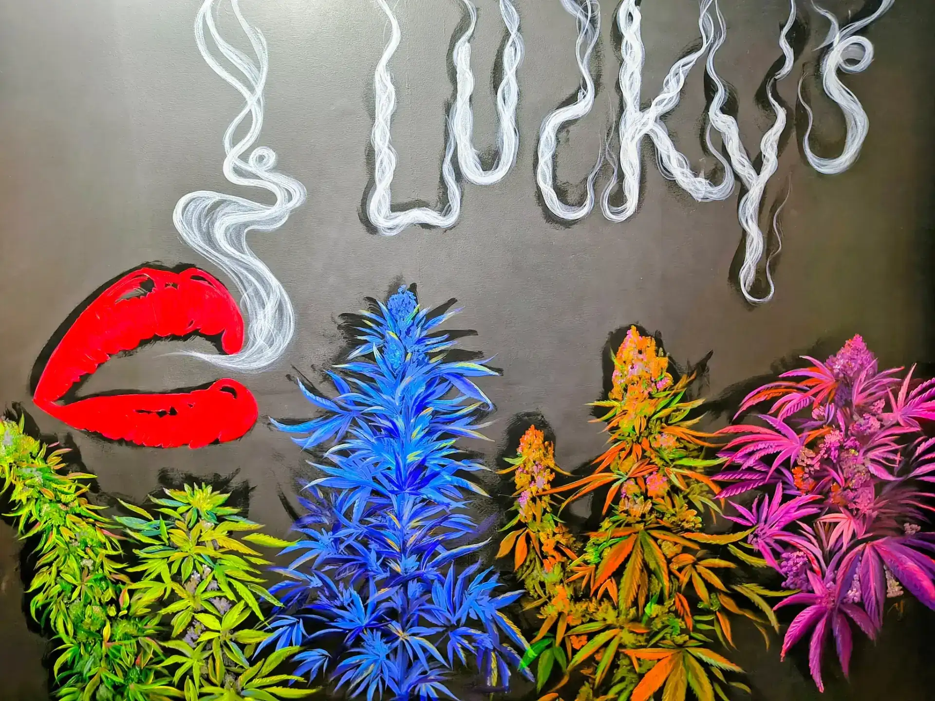 Luckys Interior Mural Lips Luckys Name in Smoke 12.12.25 1 1